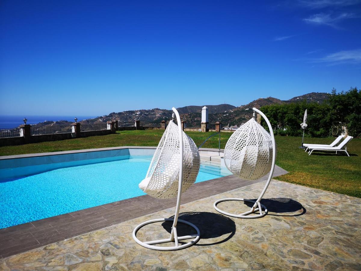 Hacienda Vistamar Bed & Breakfast Frigiliana Exterior photo