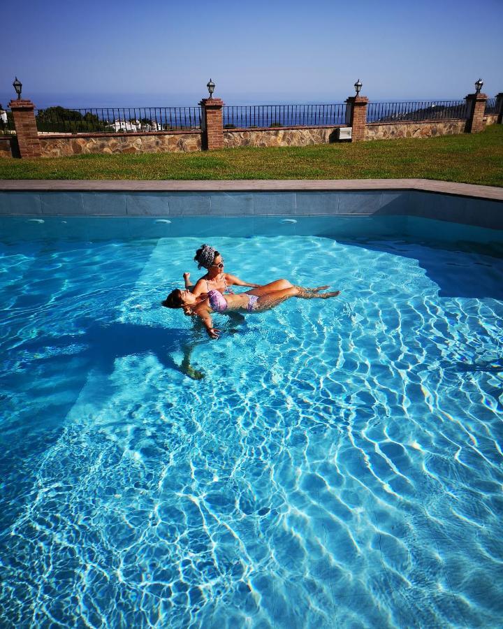 Hacienda Vistamar Bed & Breakfast Frigiliana Exterior photo