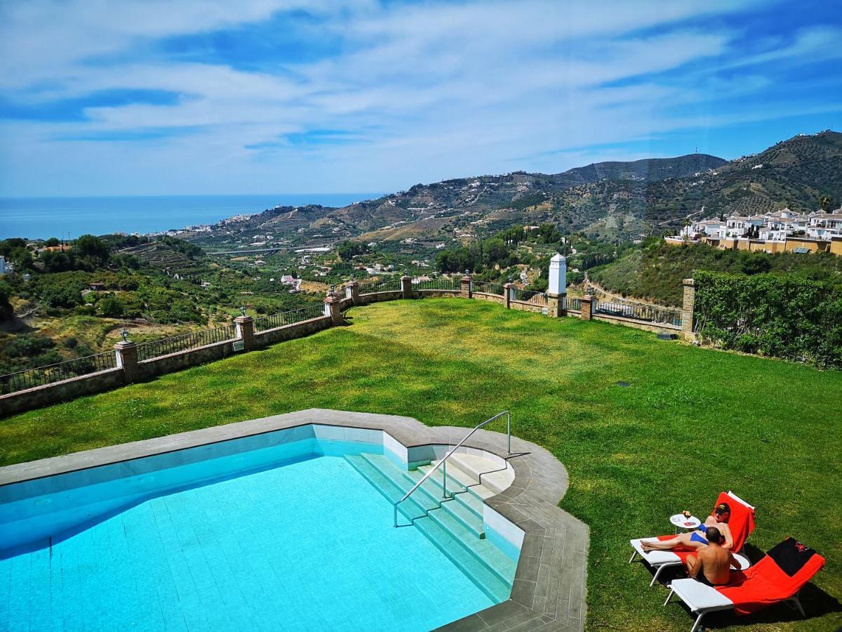 Hacienda Vistamar Bed & Breakfast Frigiliana Exterior photo