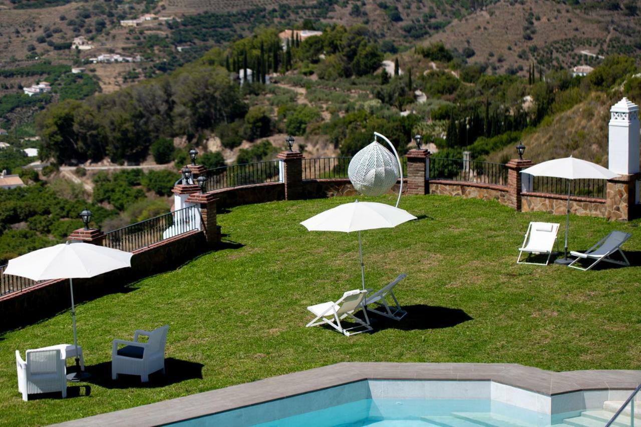 Hacienda Vistamar Bed & Breakfast Frigiliana Exterior photo